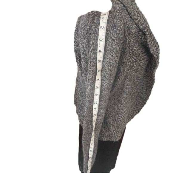 Dynamite Shawl Open Collar Cropped Cardigan Brand New! - Picture 10 of 14